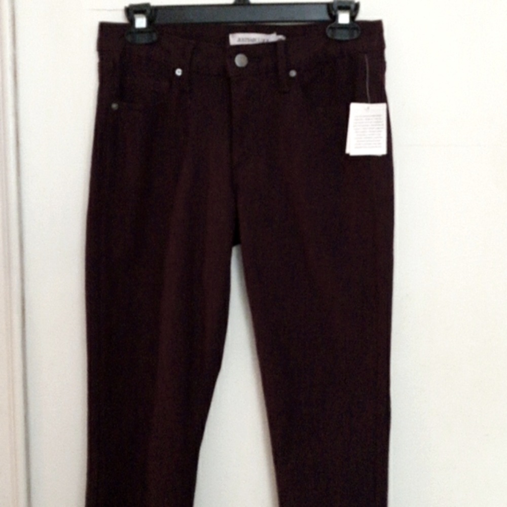 EGGPLANT SLIM TWILL JEANS
